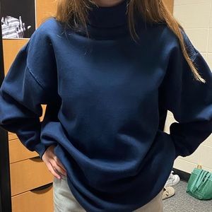 Over sized turtle neck